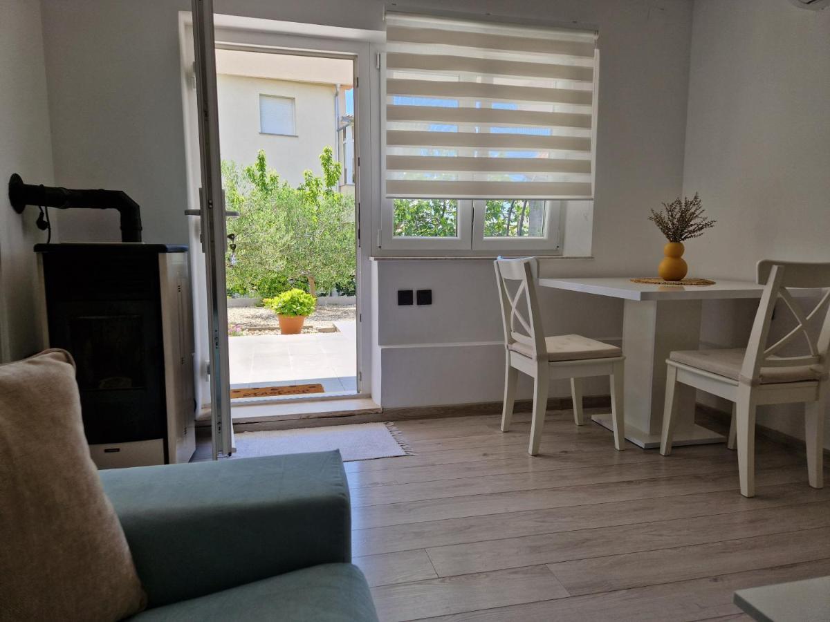 Apartman Jurjevic Krk Town Eksteriør billede